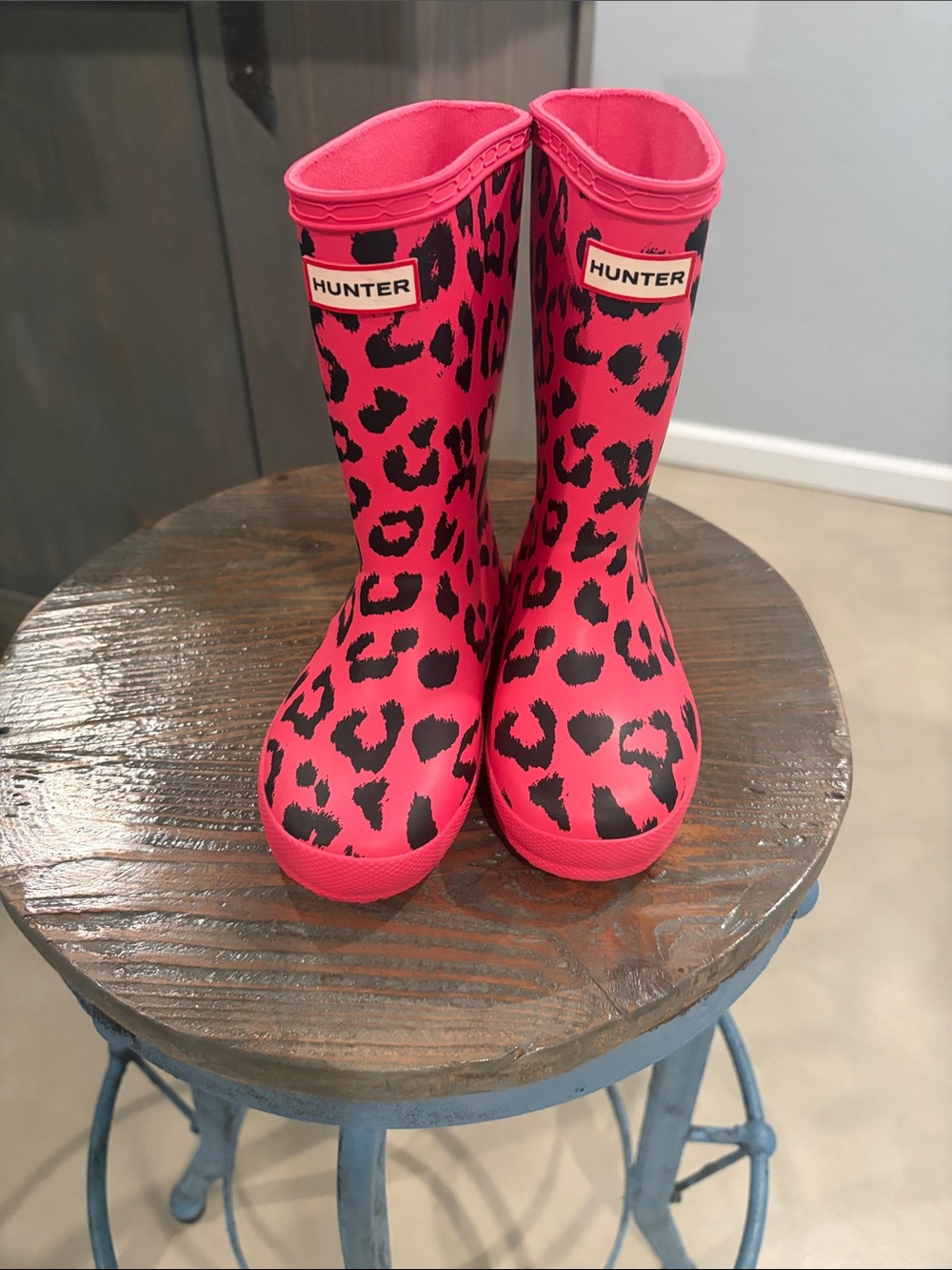 Hunter Hot Pink and Black Leopard-Print Rain Boots